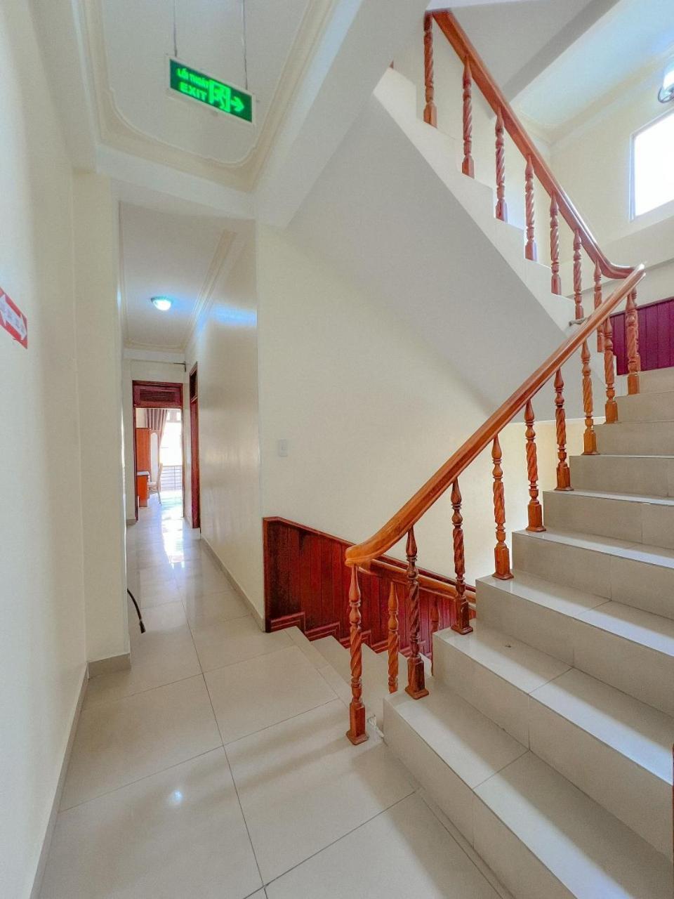 Hoa Lan Hotel Далат Экстерьер фото